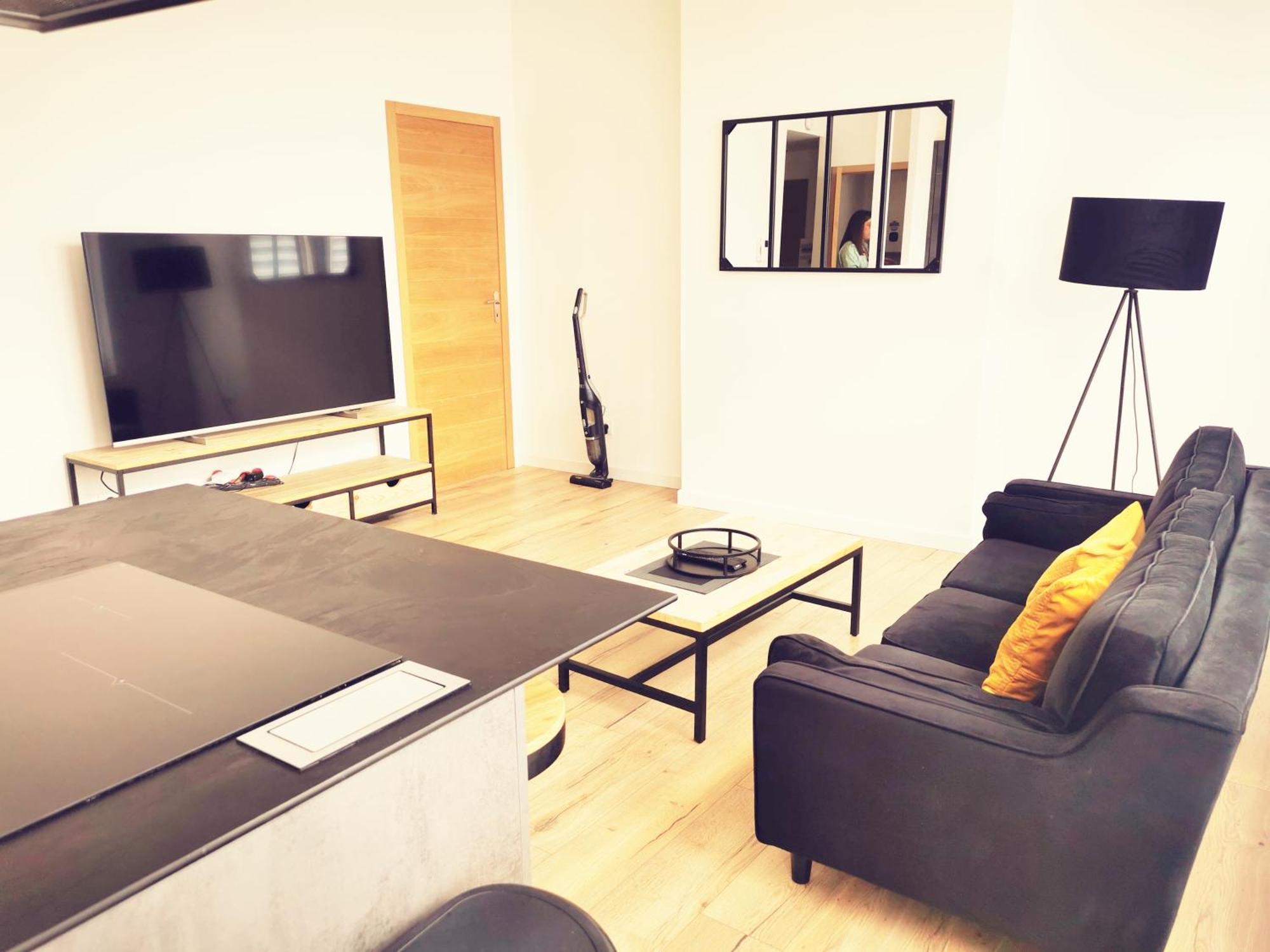 Le Moderne 100 Metres De La Gare Parking Gratuit Apartment *